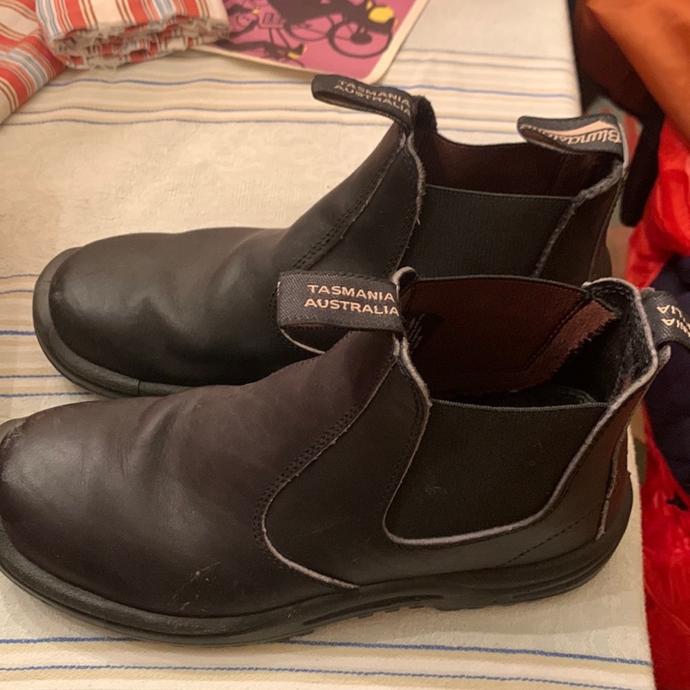 Mens black Blundstones